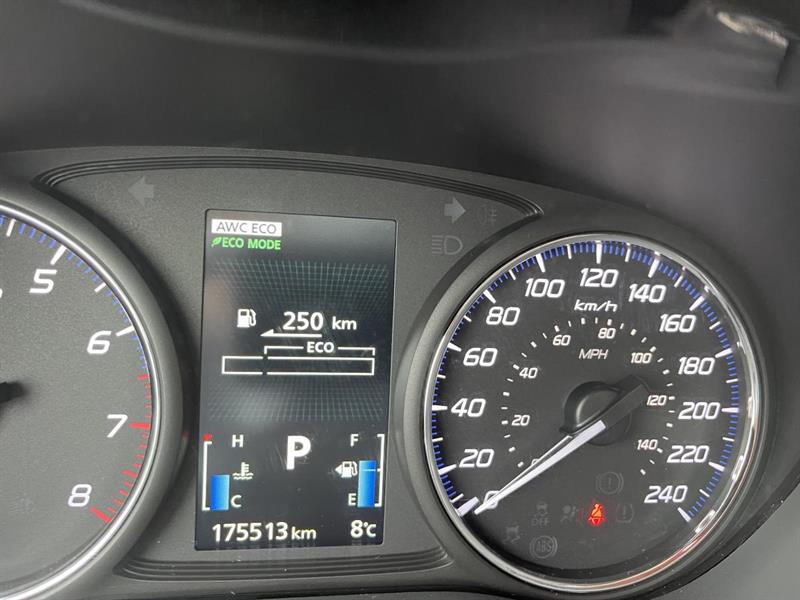 mitsubishi Outlander 2016 - 15