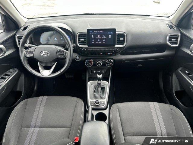 hyundai Venue 2024 - 27