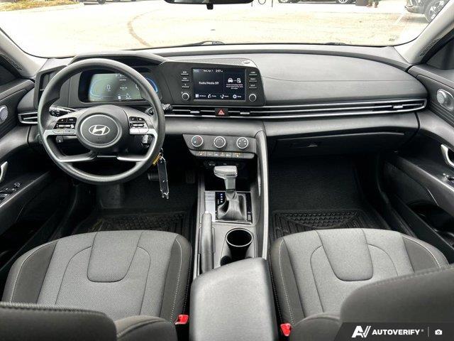 hyundai Elantra 2024 - 27