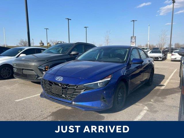 hyundai Elantra 2023