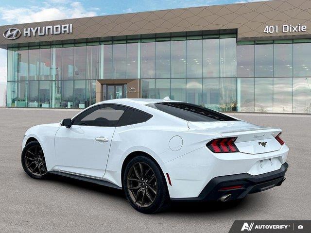 ford Mustang 2024 - 3