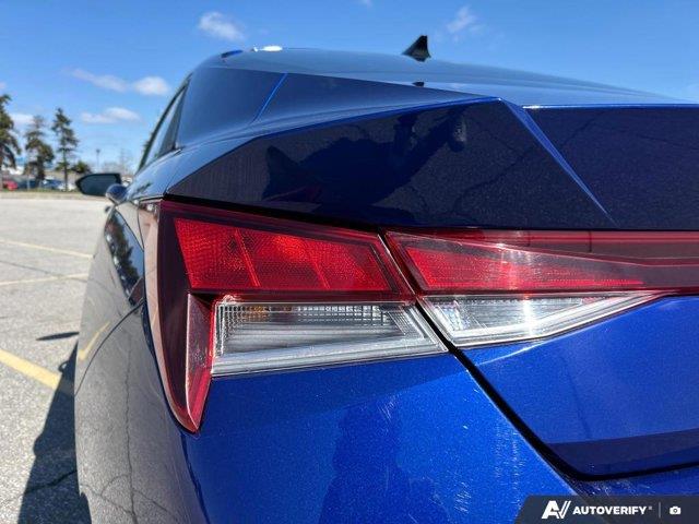 hyundai Elantra 2022 - 14