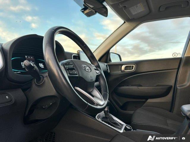 hyundai Venue 2023 - 16
