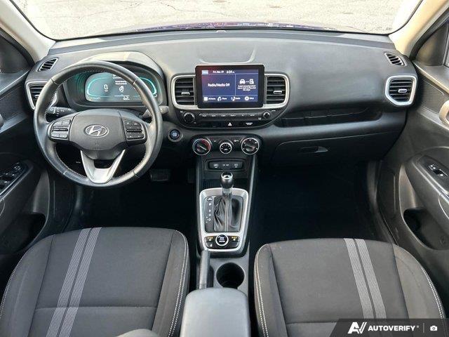 hyundai Venue 2023 - 27