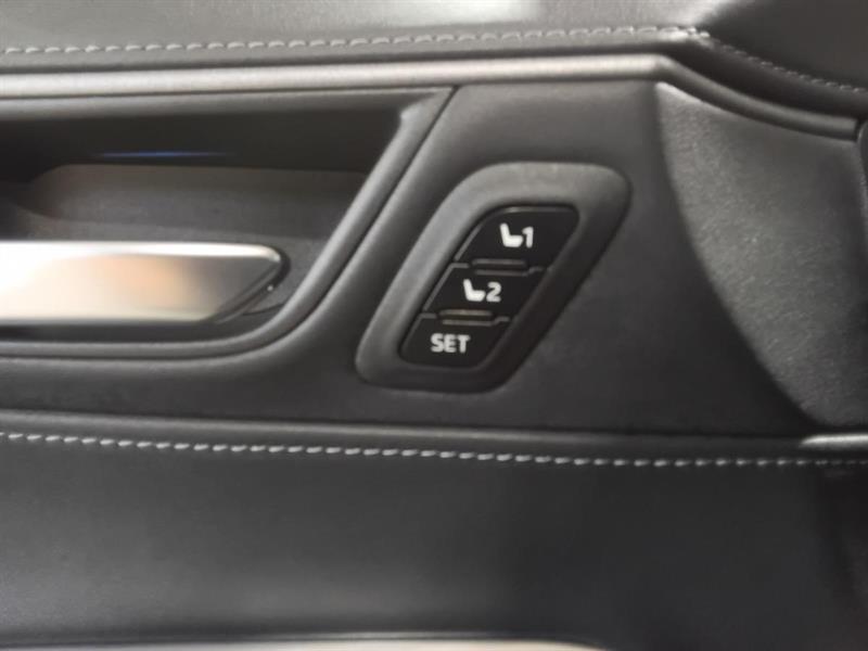 toyota Venza 2021 - 25
