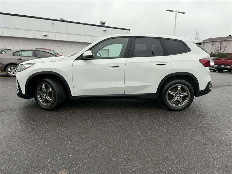 bmw X1 2023 - 10