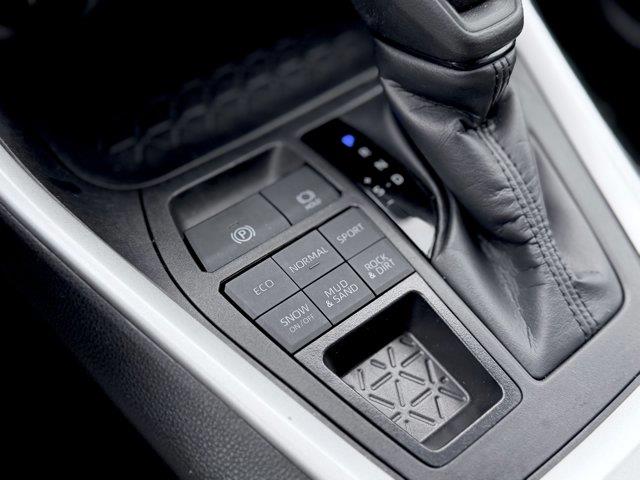 toyota RAV4 2024 - 25
