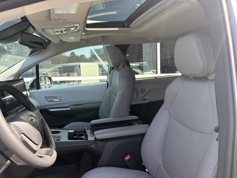 toyota Sienna 2025 - 10