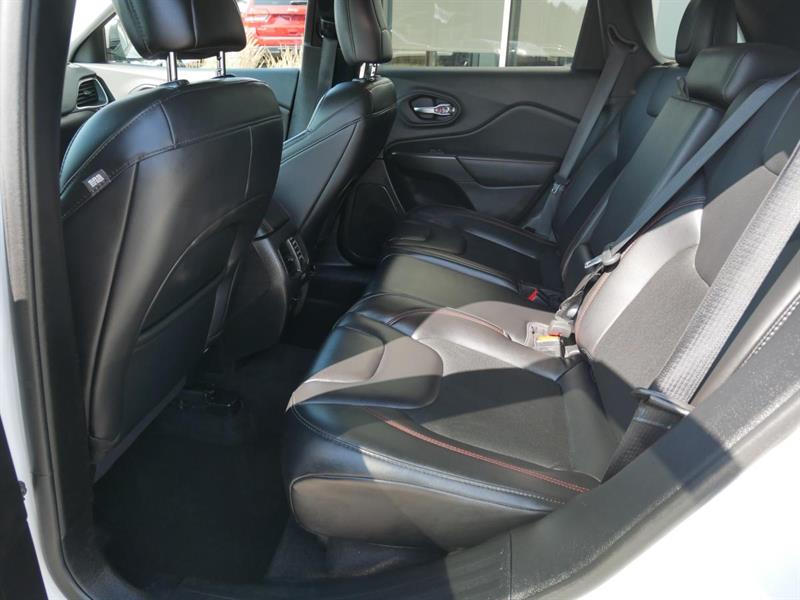 jeep Cherokee 2021 - 30