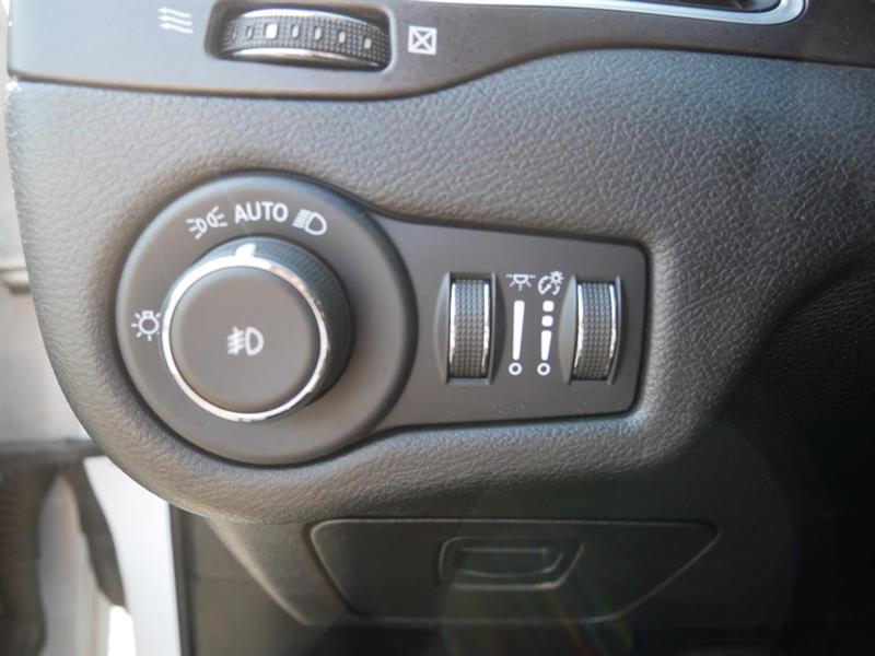 jeep Cherokee 2021 - 33