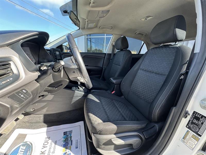 kia Rio5 2018 - 14