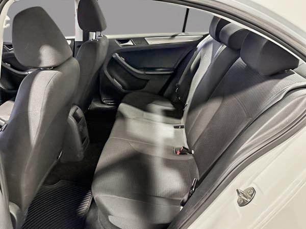 volkswagen Berline Jetta 2017 - 25