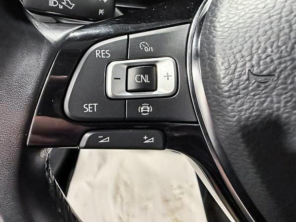 volkswagen Jetta 2019 - 16