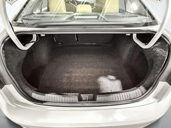 volkswagen Jetta 2019 - 26