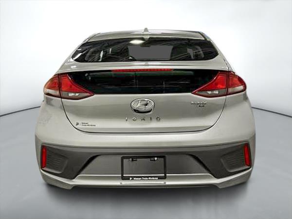 hyundai Ioniq hybride 2022 - 3