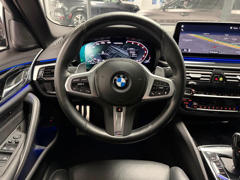 bmw M550 2022 - 15
