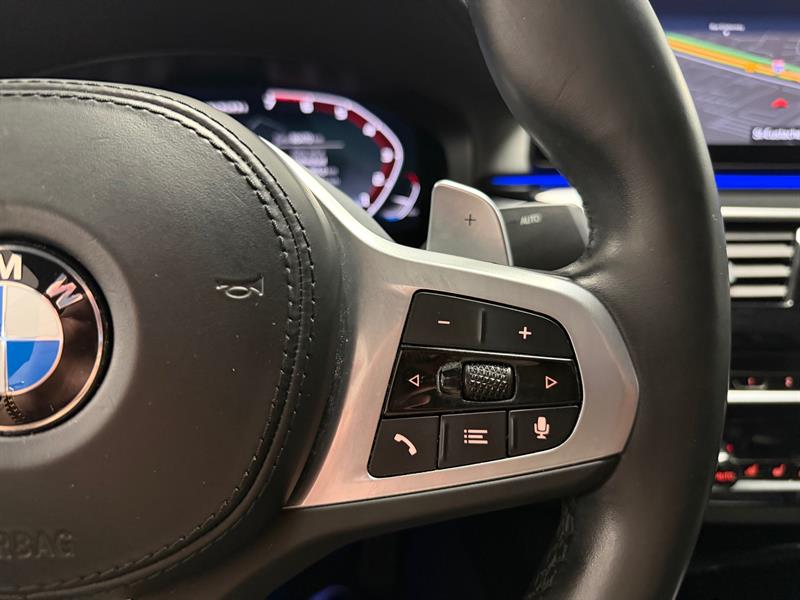 bmw M550 2022 - 18
