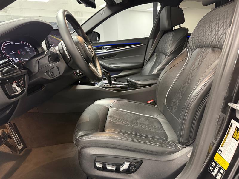 bmw M550 2022 - 20