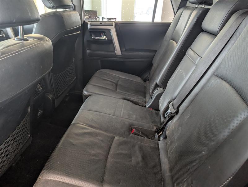 toyota 4Runner 2023 - 9