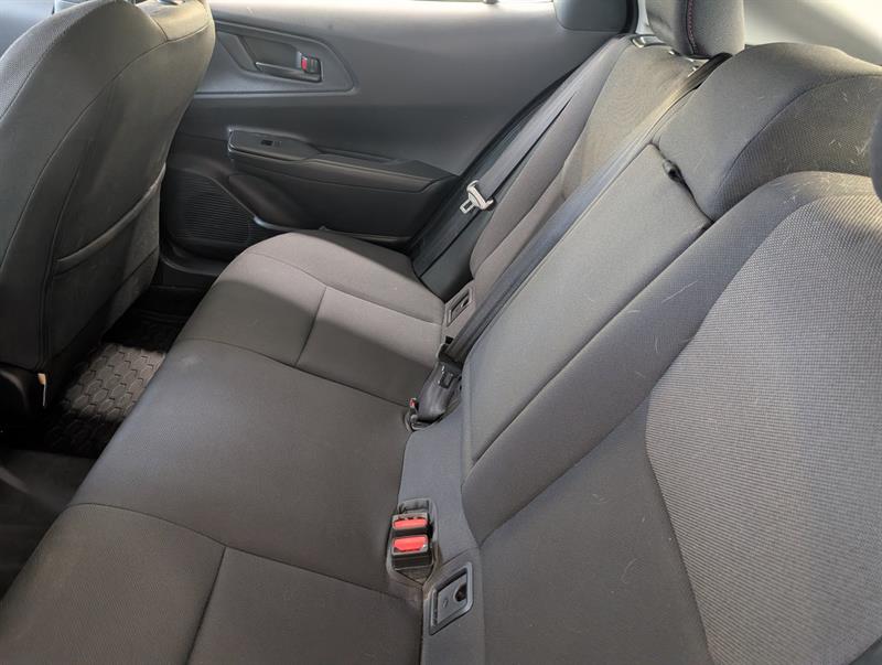toyota Prius Prime 2024 - 10