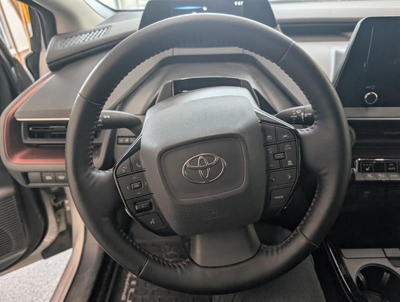toyota Prius Prime 2024 - 14
