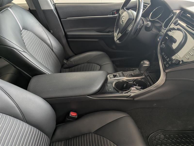 toyota Camry Hybrid 2020 - 7