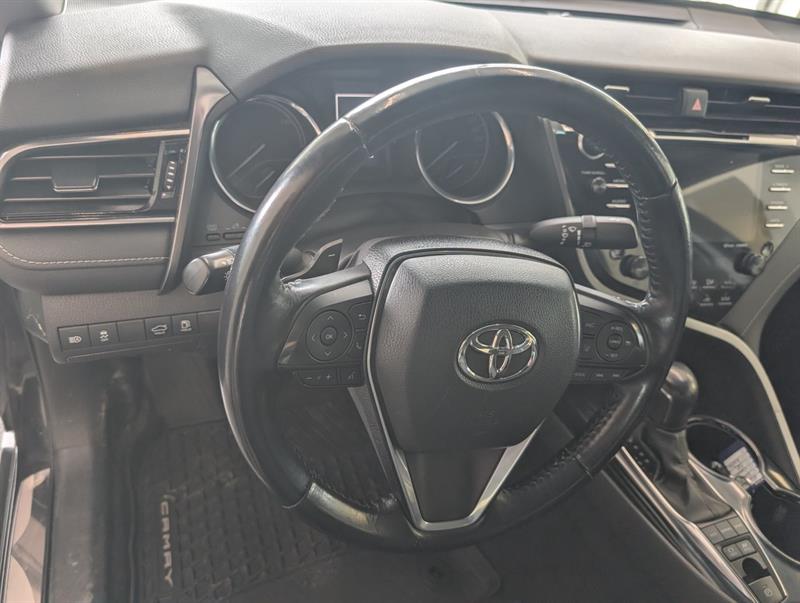 toyota Camry Hybrid 2020 - 11