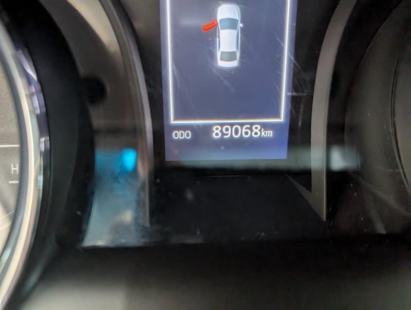 toyota Camry Hybrid 2020 - 22