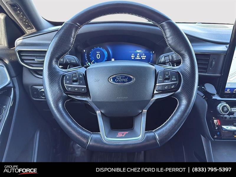 ford Explorer 2022 - 12