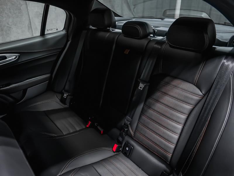 alfa romeo Giulia 2025 - 14