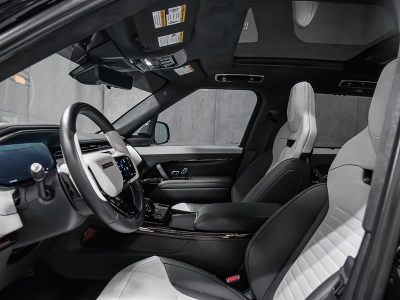 land rover Range Rover Sport 2024 - 18