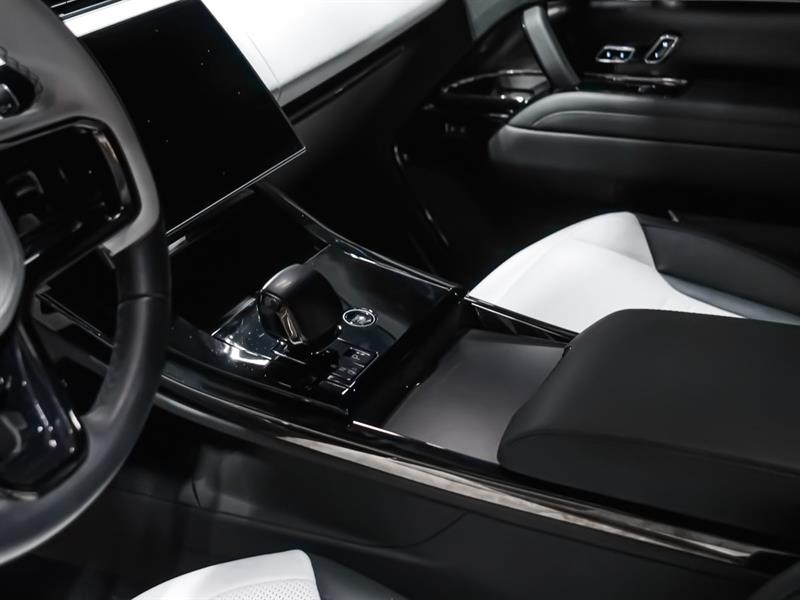 land rover Range Rover Sport 2024 - 22