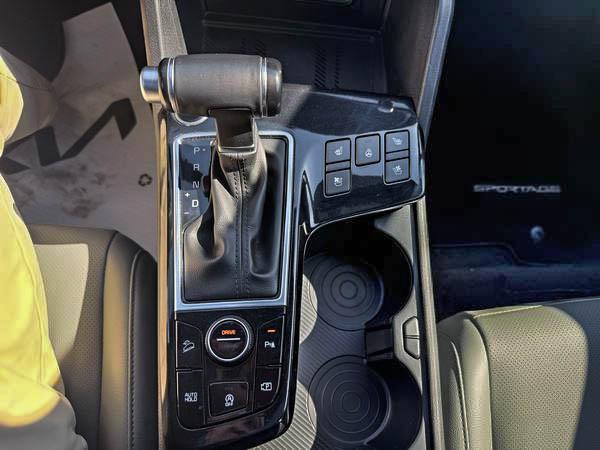 kia Sportage 2023 - 20
