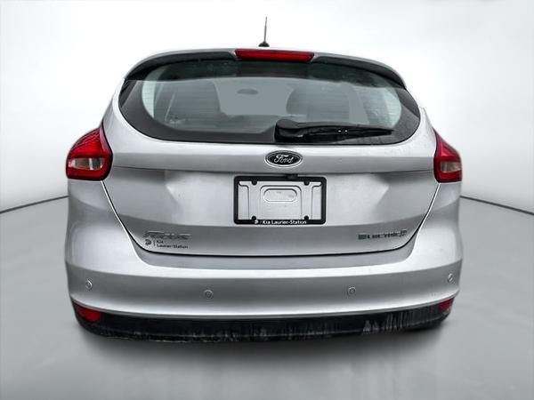 ford Focus 2018 - 6