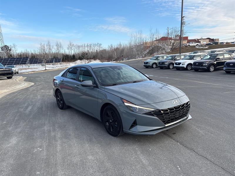 hyundai Elantra 2022 - 3