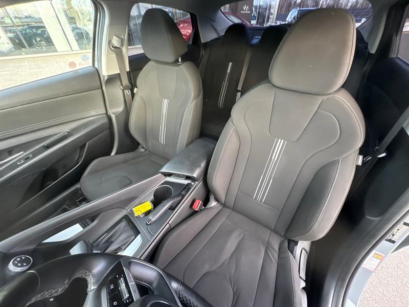 hyundai Elantra 2022 - 16
