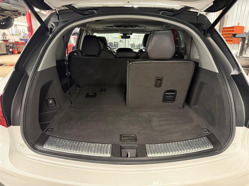 acura MDX 2020 - 32