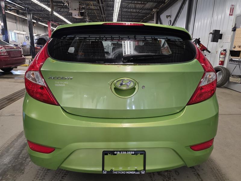 hyundai Accent 2012 - 5