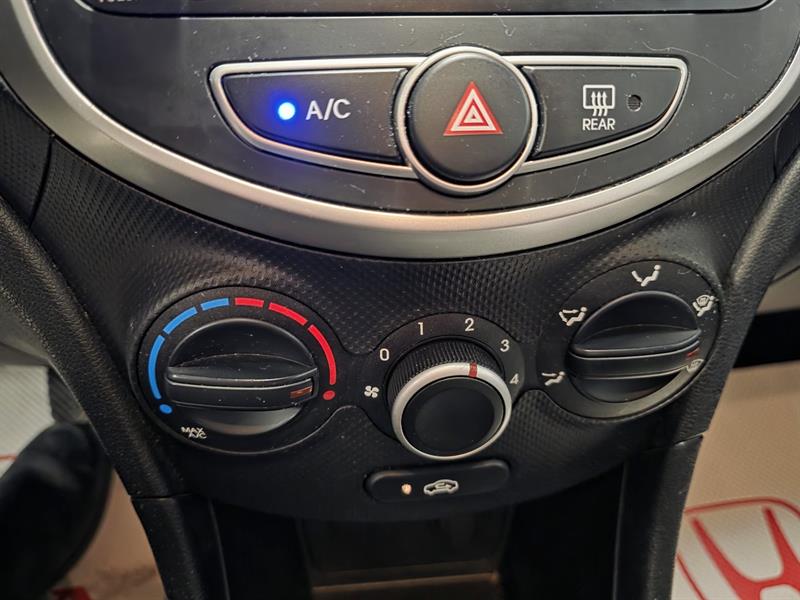 hyundai Accent 2012 - 15