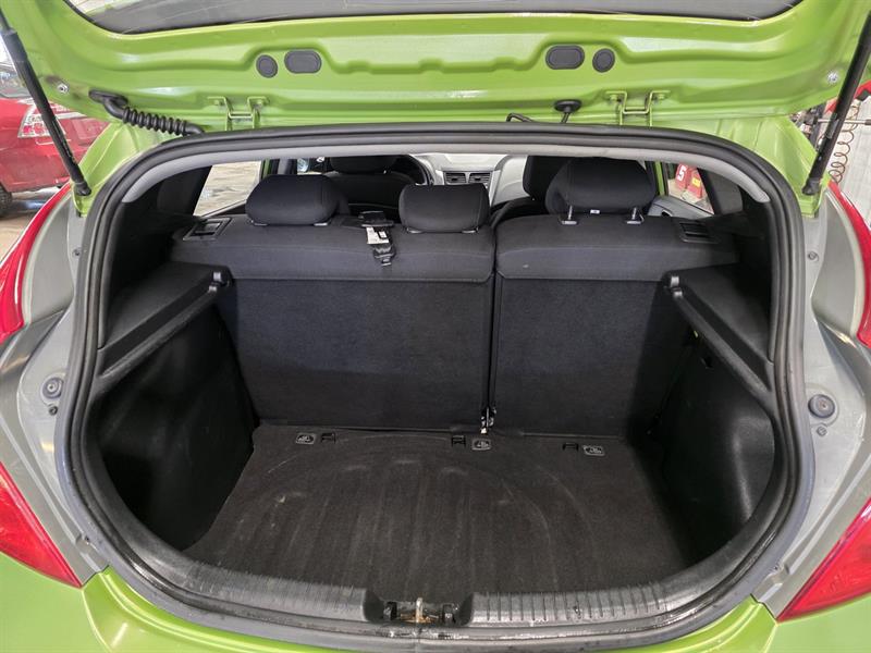 hyundai Accent 2012 - 22