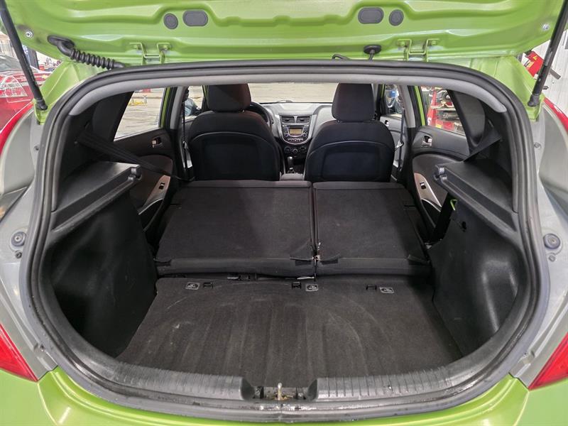 hyundai Accent 2012 - 23