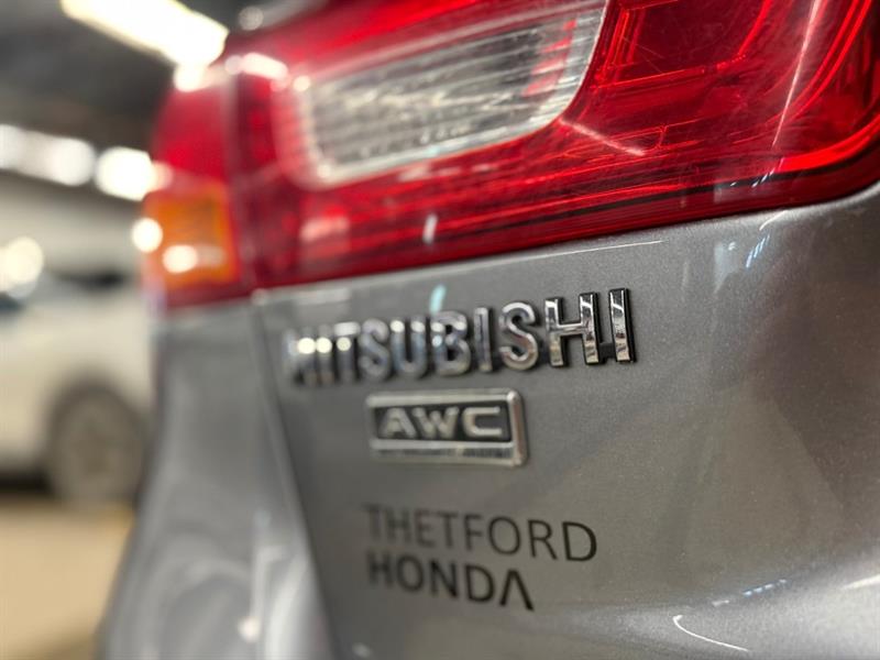 mitsubishi RVR 2015 - 9