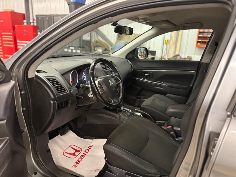 mitsubishi RVR 2015 - 13