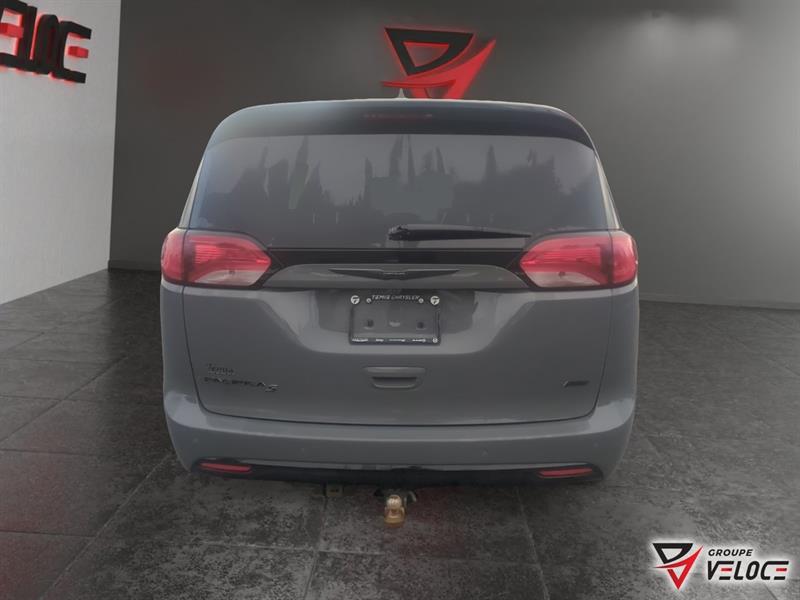 chrysler Pacifica 2020 - 6