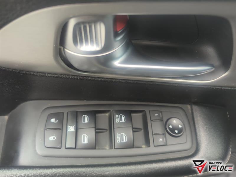 chrysler Pacifica 2020 - 10