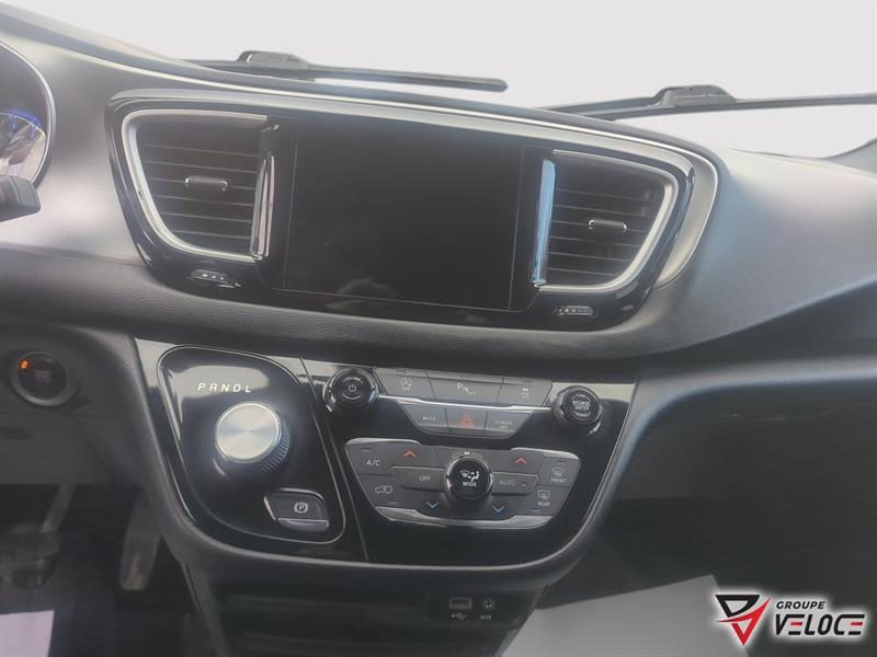 chrysler Pacifica 2020 - 14