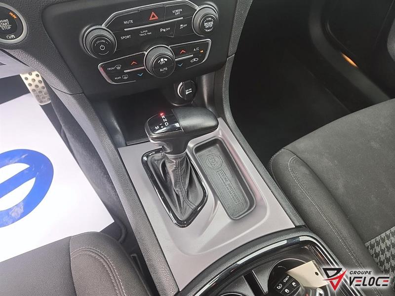 dodge Charger 2023 - 18