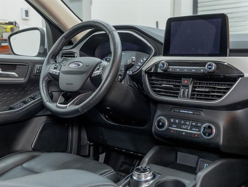 ford Escape 2020 - 26