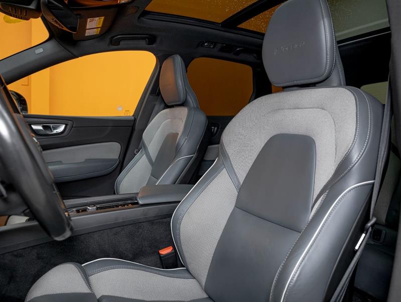 volvo XC60 2020 - 11
