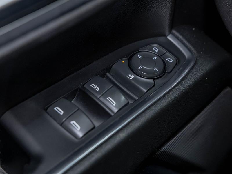 chevrolet Silverado 1500 2024 - 28